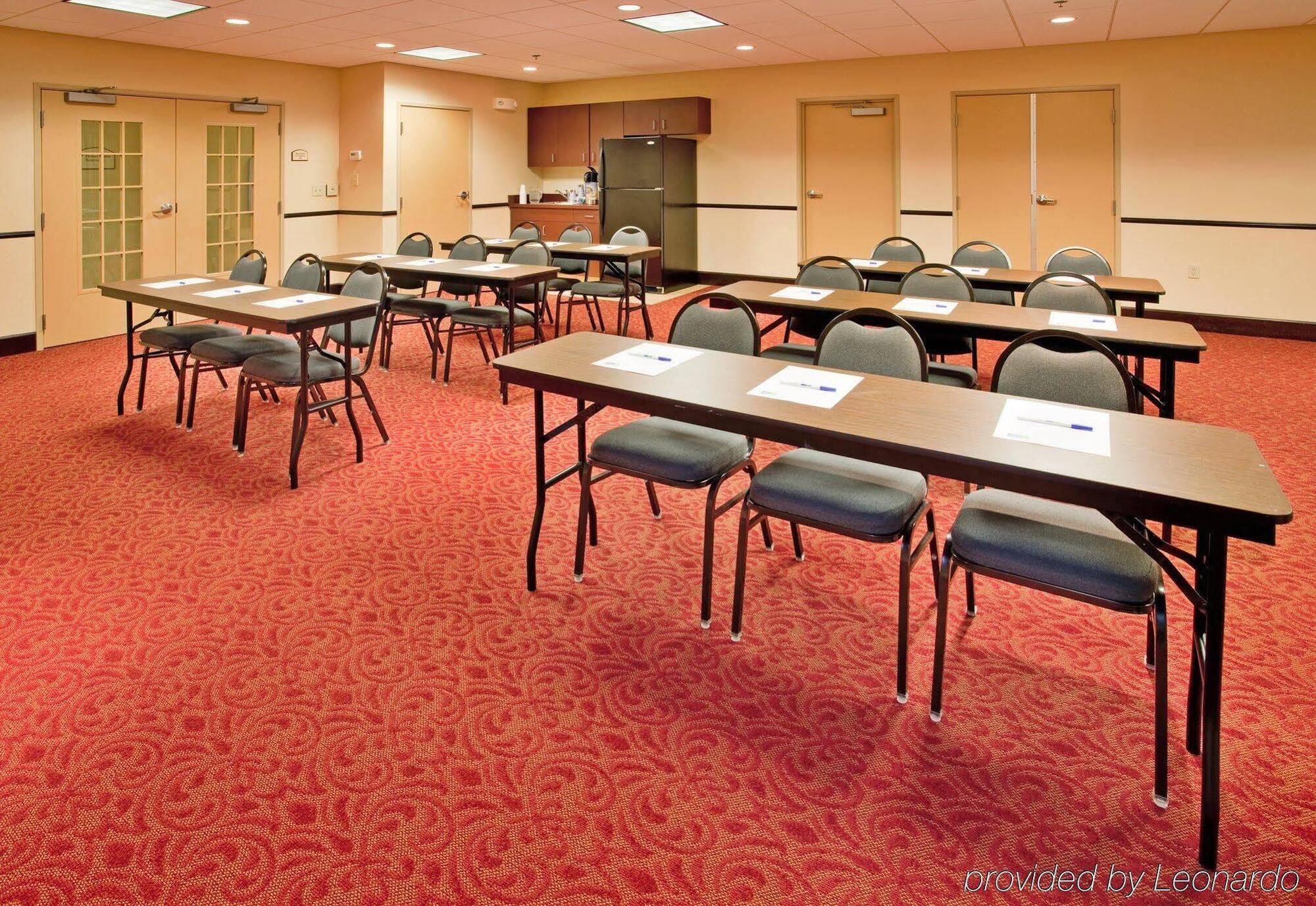 Holiday Inn Express & Suites East Wichita I-35 Andover By Ihg Kültér fotó